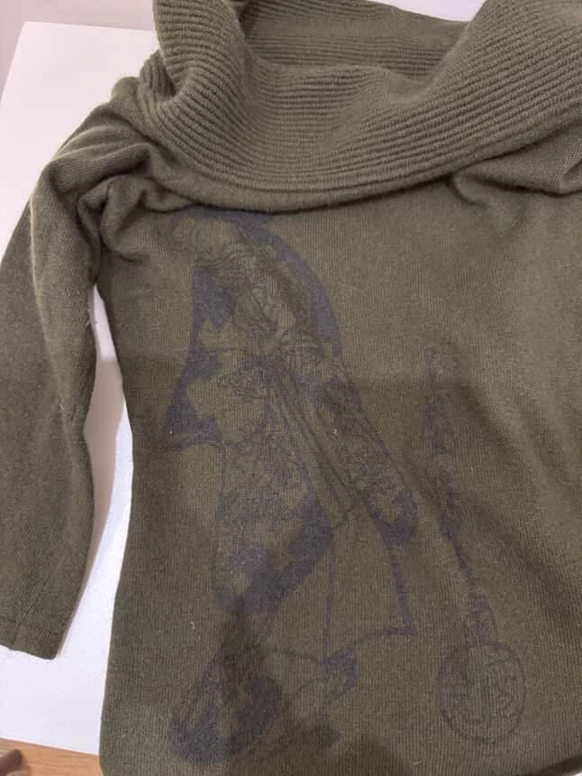 Just Cavalli Off shoulder blouse