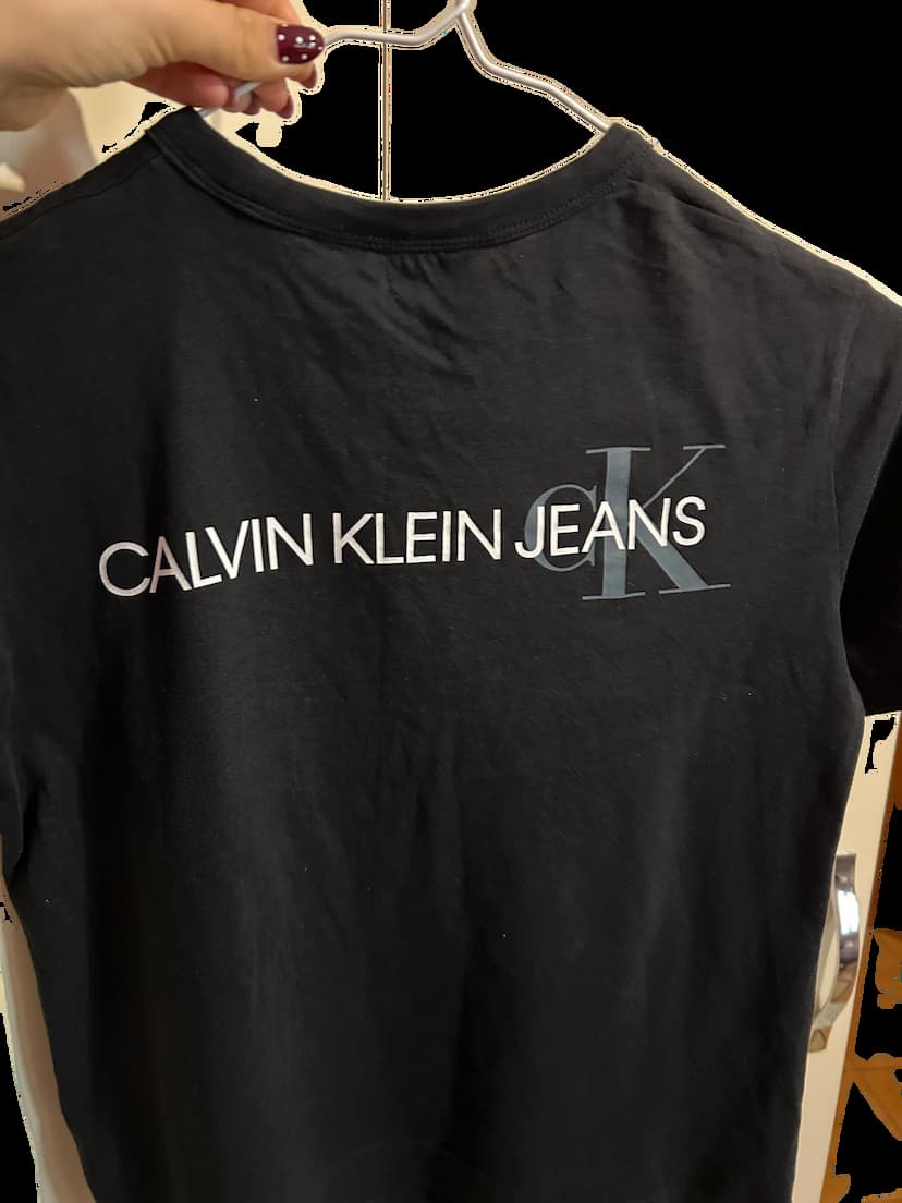 Bluze Calvin Klein masa Xs